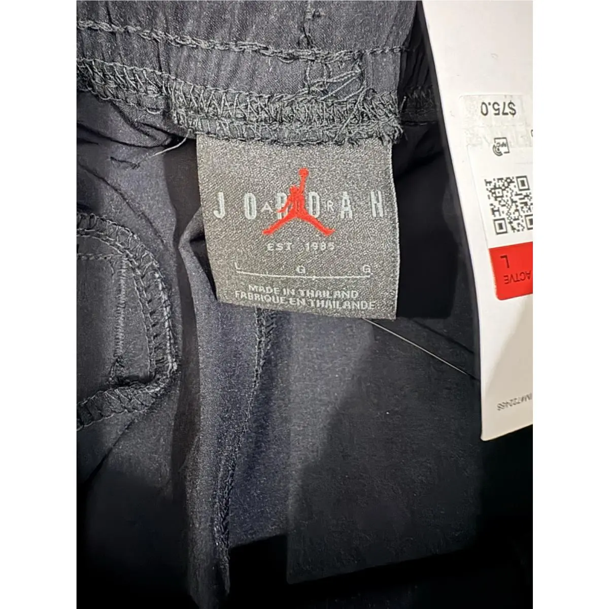 Nike clothing - Nike Air Jordan Essentials - Air Essentials - DQ7509-010 - Black 2