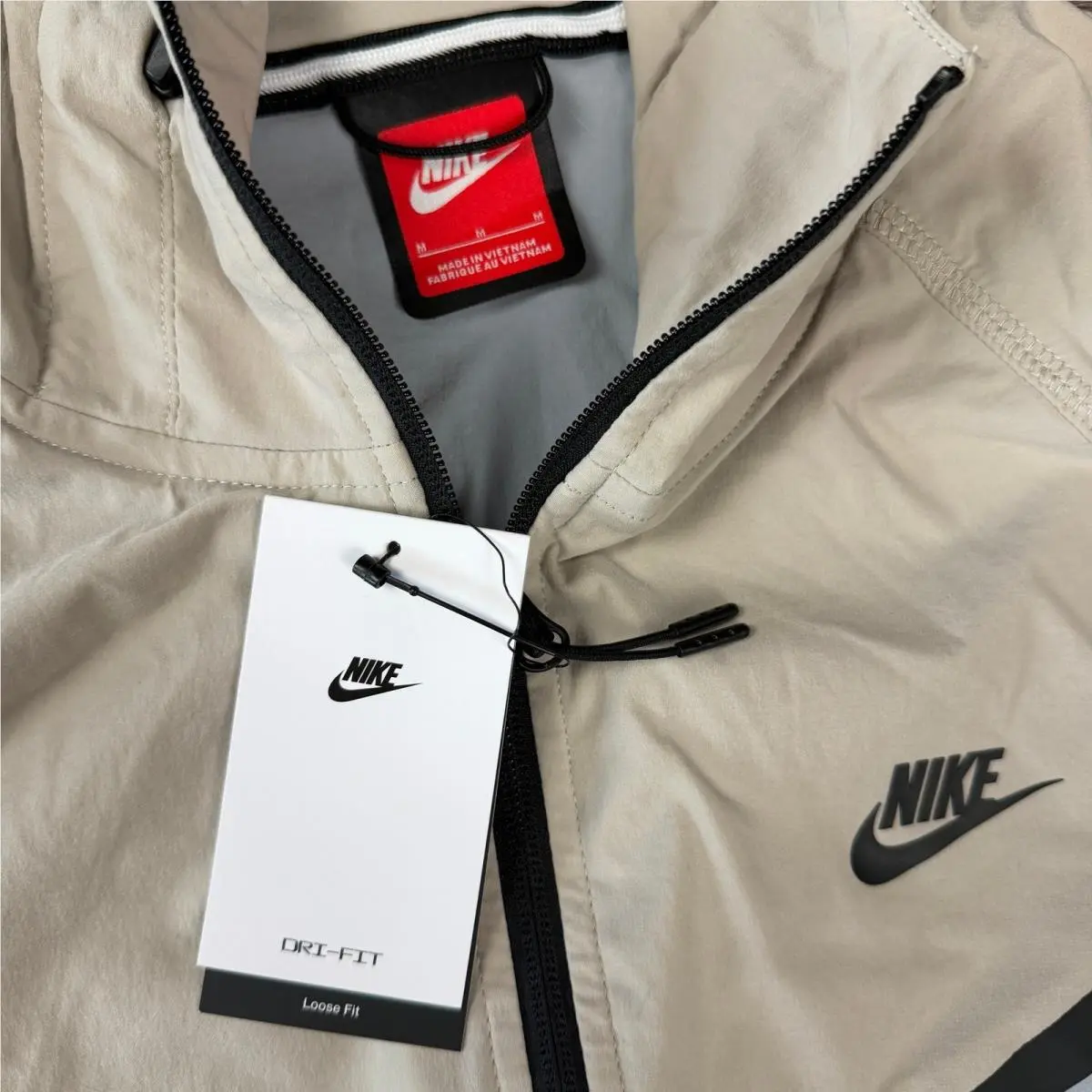 Nike clothing - White 2