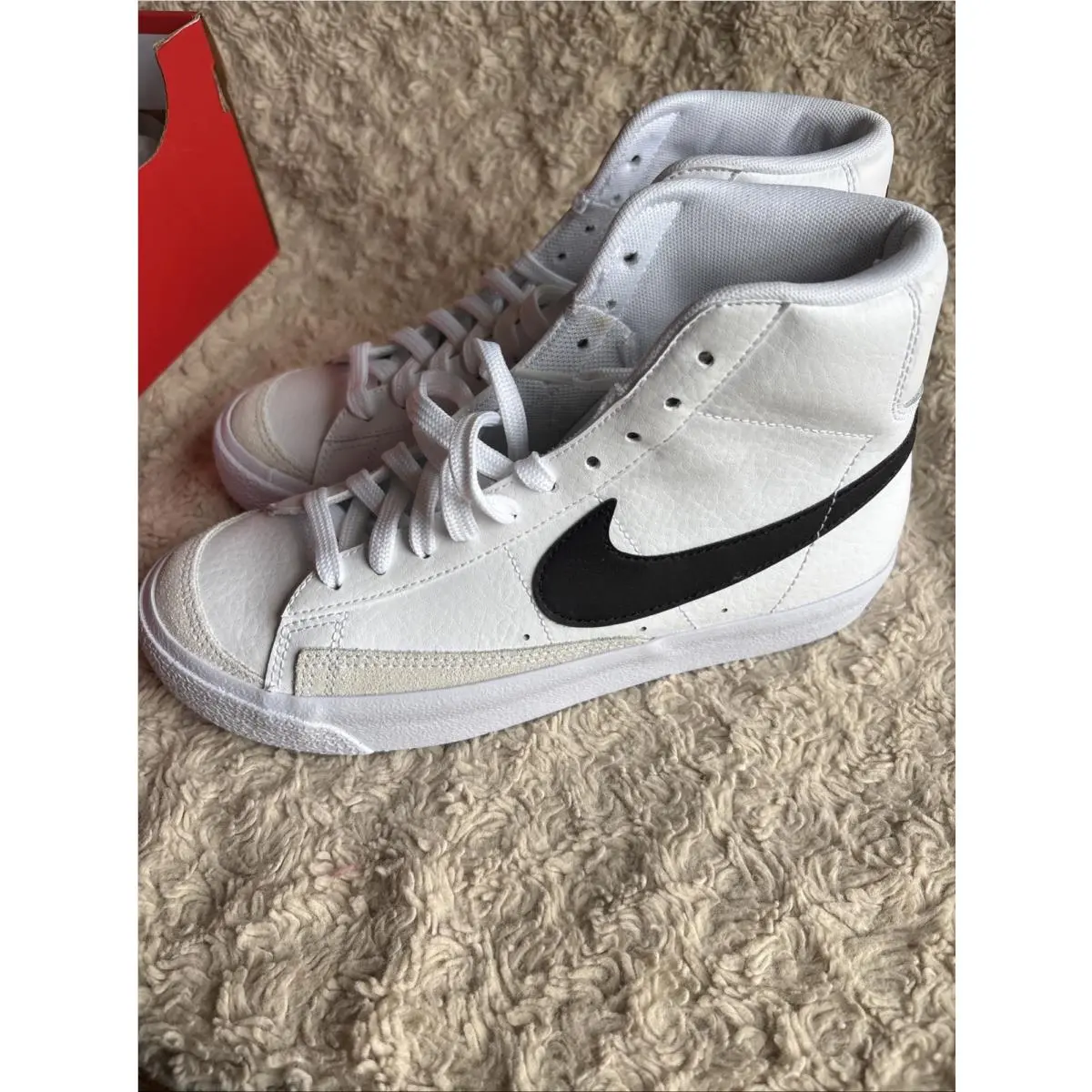 Nike shoes - Nike Blazer Mid 77 - Blazer Mid - White 1