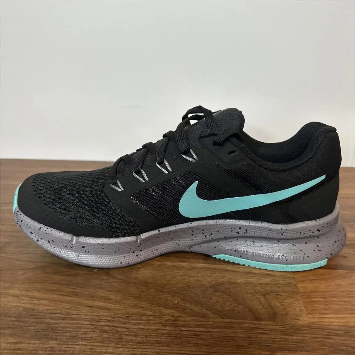 Nike shoes - Nike Run Swift 3 - Run Swift - HQ4217-010 - White/Black (UPC: 00197601317054) 4
