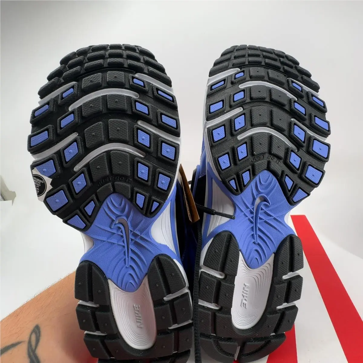 Nike shoes - V5 RNR - RNR - Blue 5
