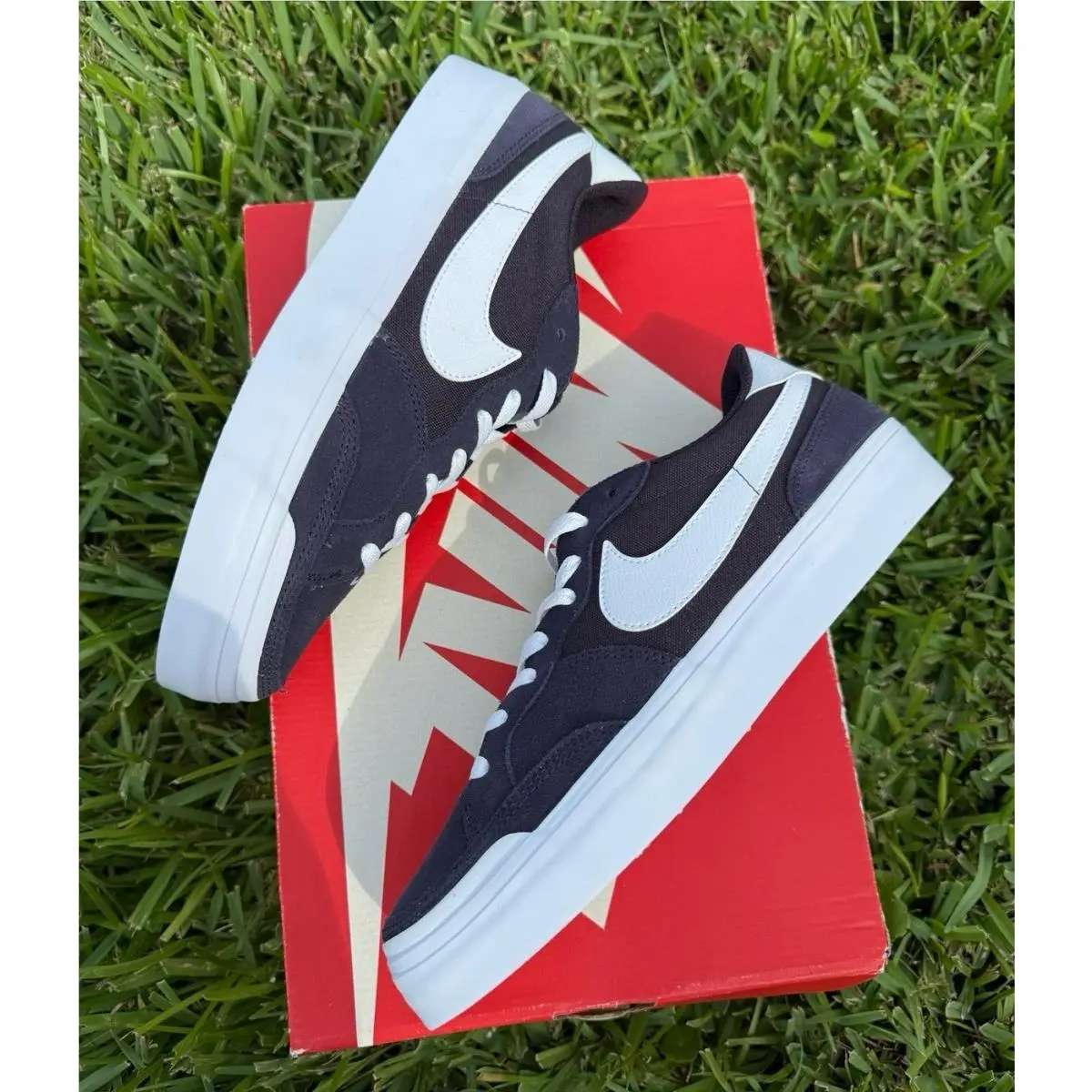 Nike shoes - Nike Sb Zoom - Zoom - DR9114-500 - White 1