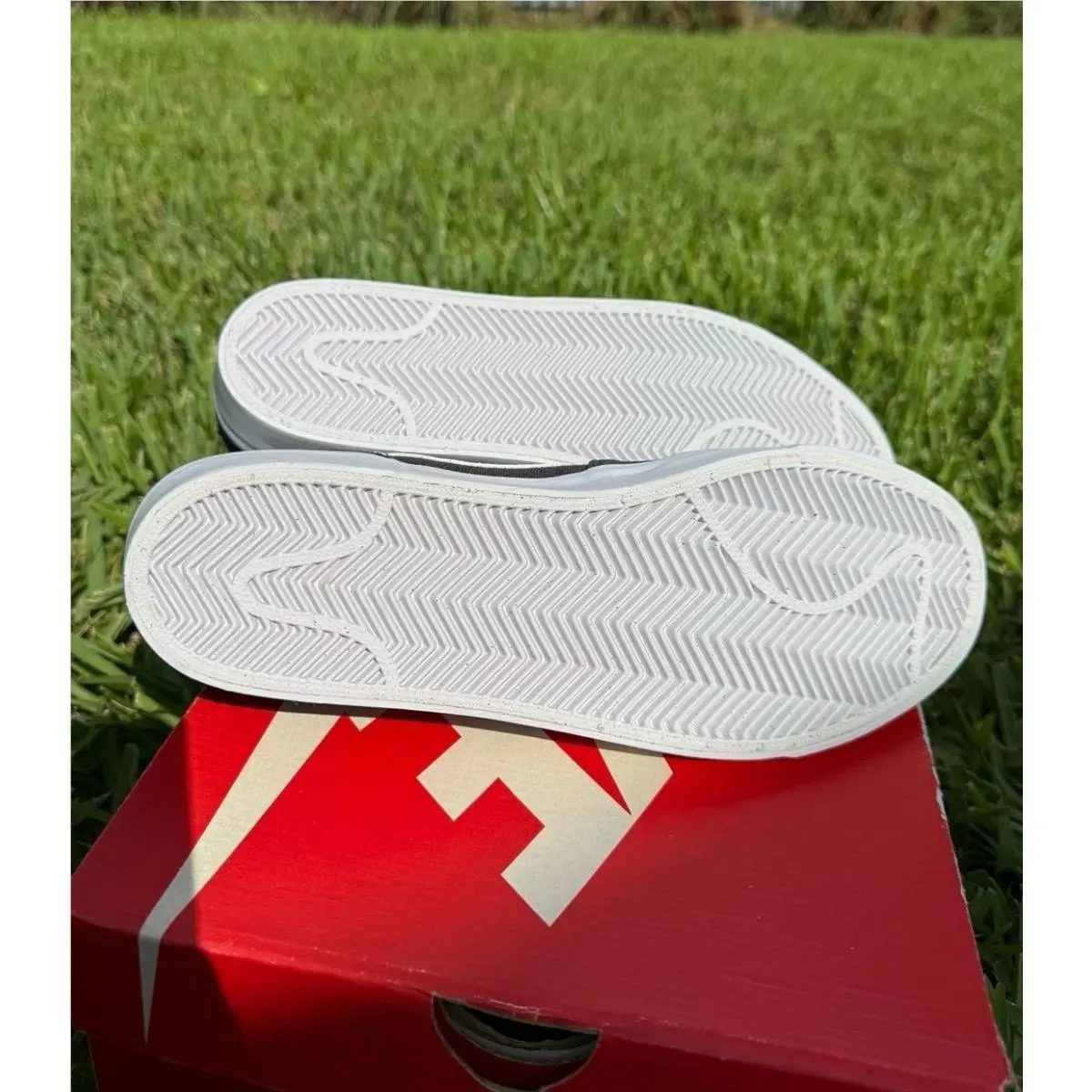 Nike shoes - Nike Sb Zoom - Zoom - DR9114-500 - White 4