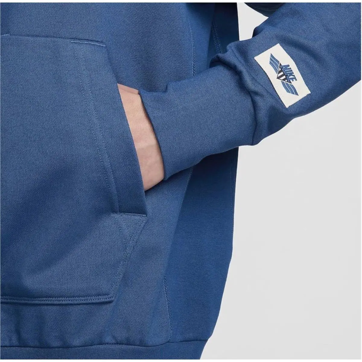 Nike clothing - Blue (UPC: 197599903468) 1