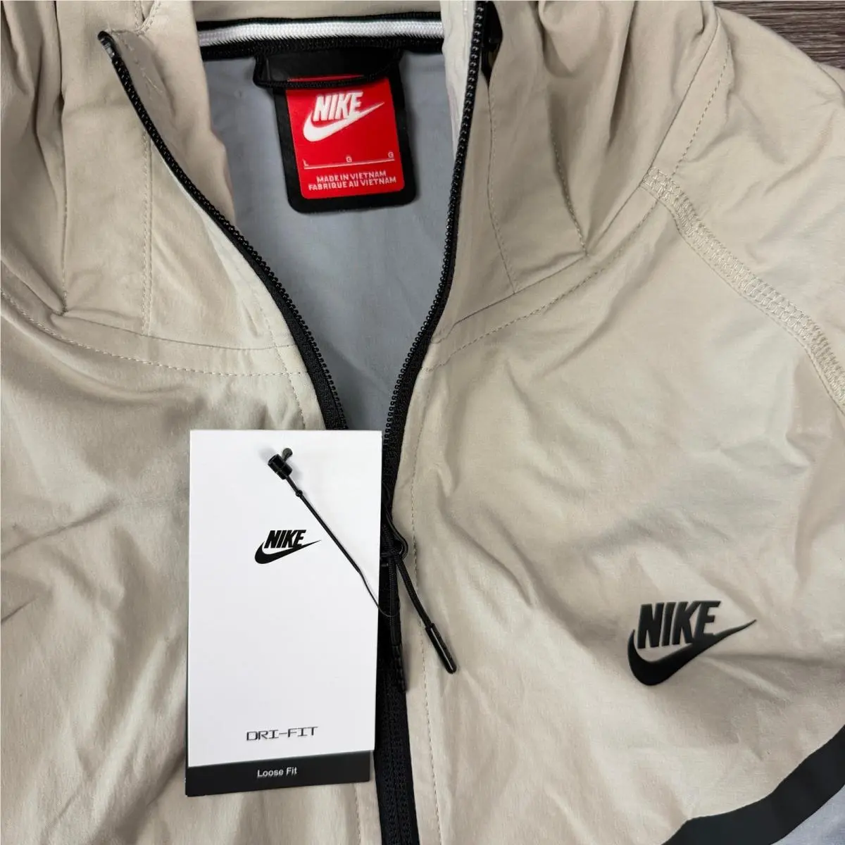 Nike clothing - White 1