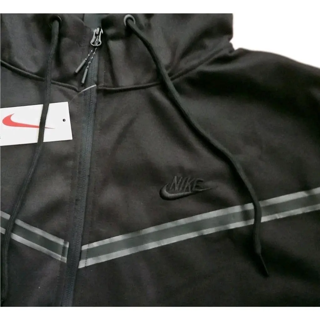 Nike clothing - Black 1
