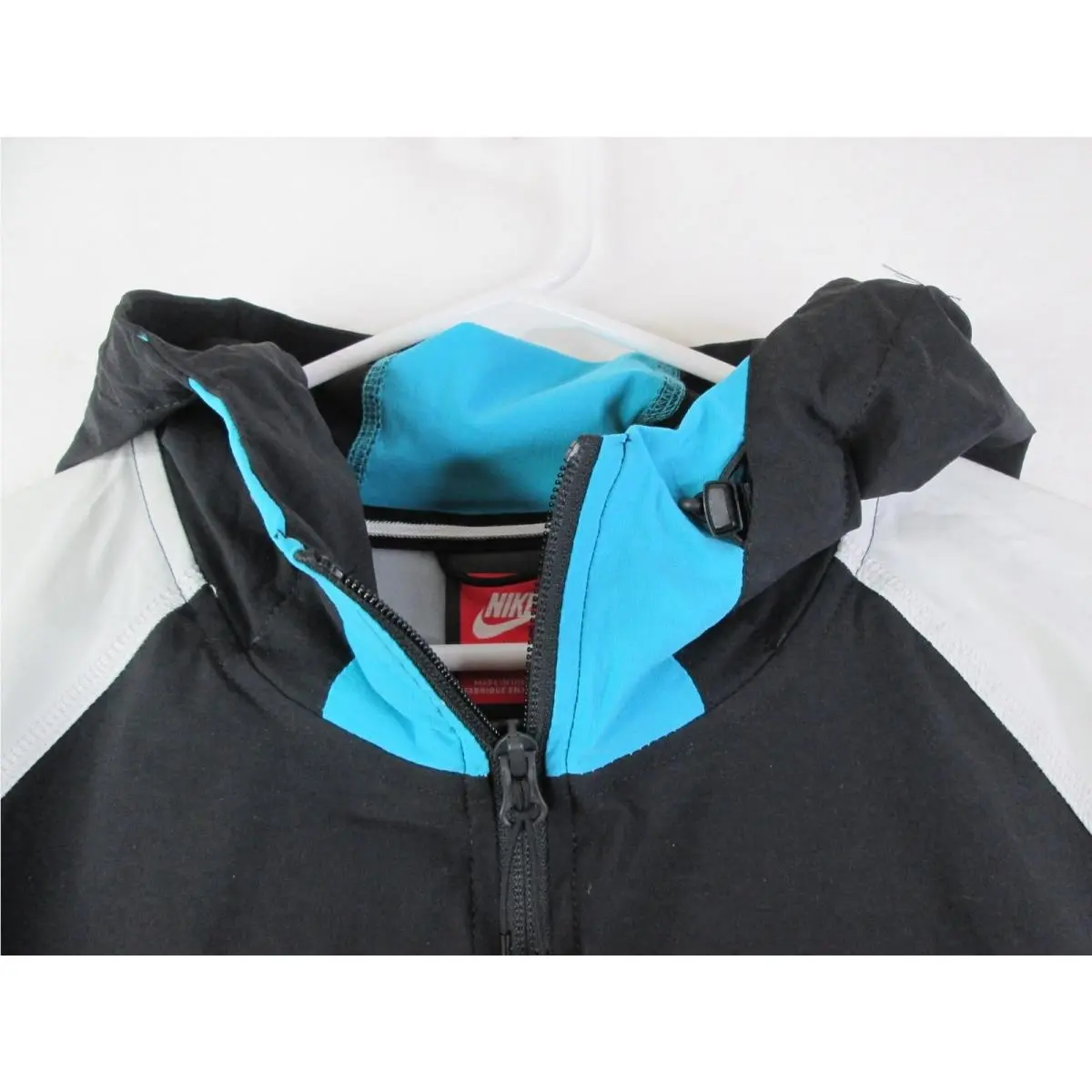 Nike clothing - Gray (UPC: 198482629366) 0