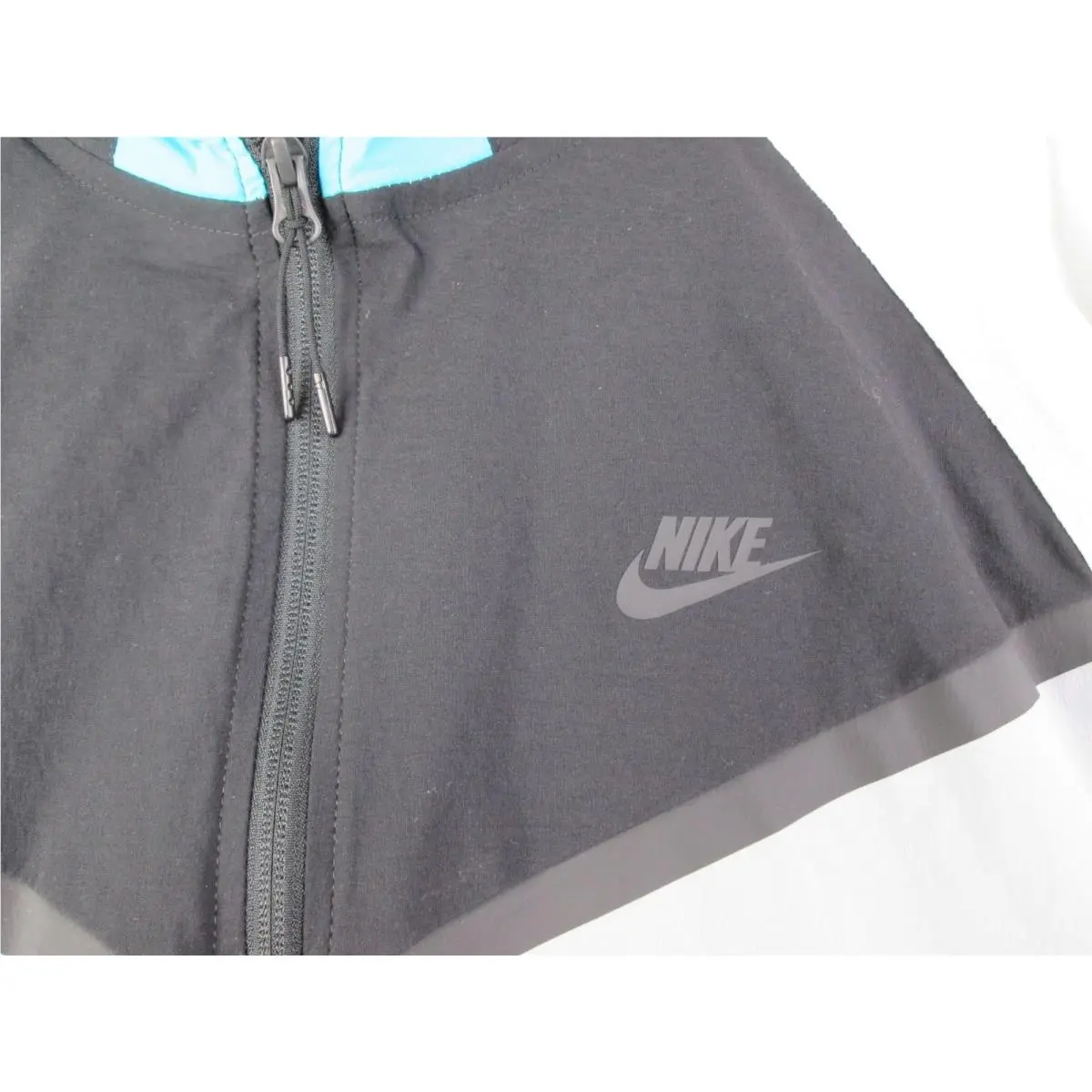 Nike clothing - Gray (UPC: 198482629366) 1