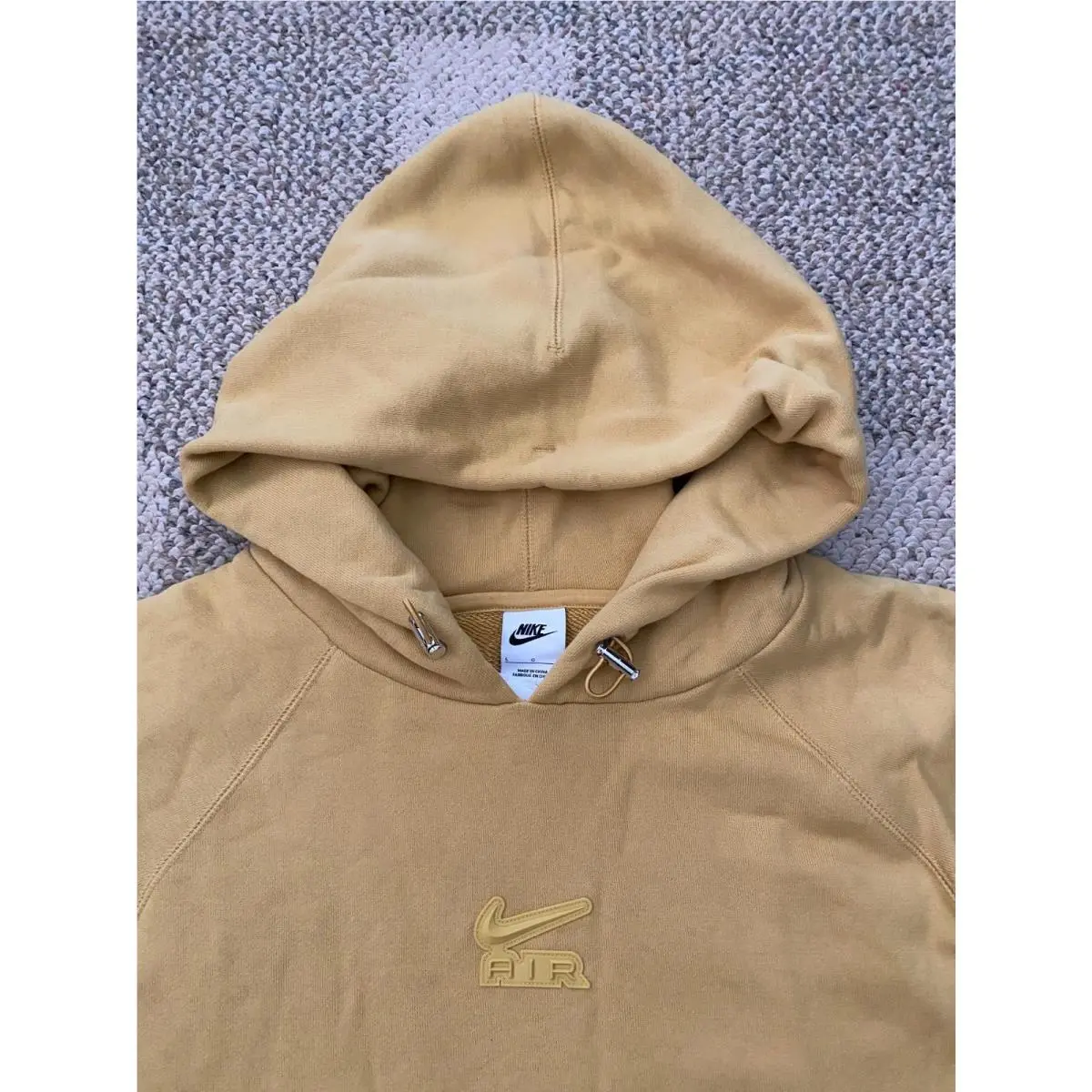 Nike clothing - DV9777 - DV9777 - Gold (UPC: 196153444683) 1