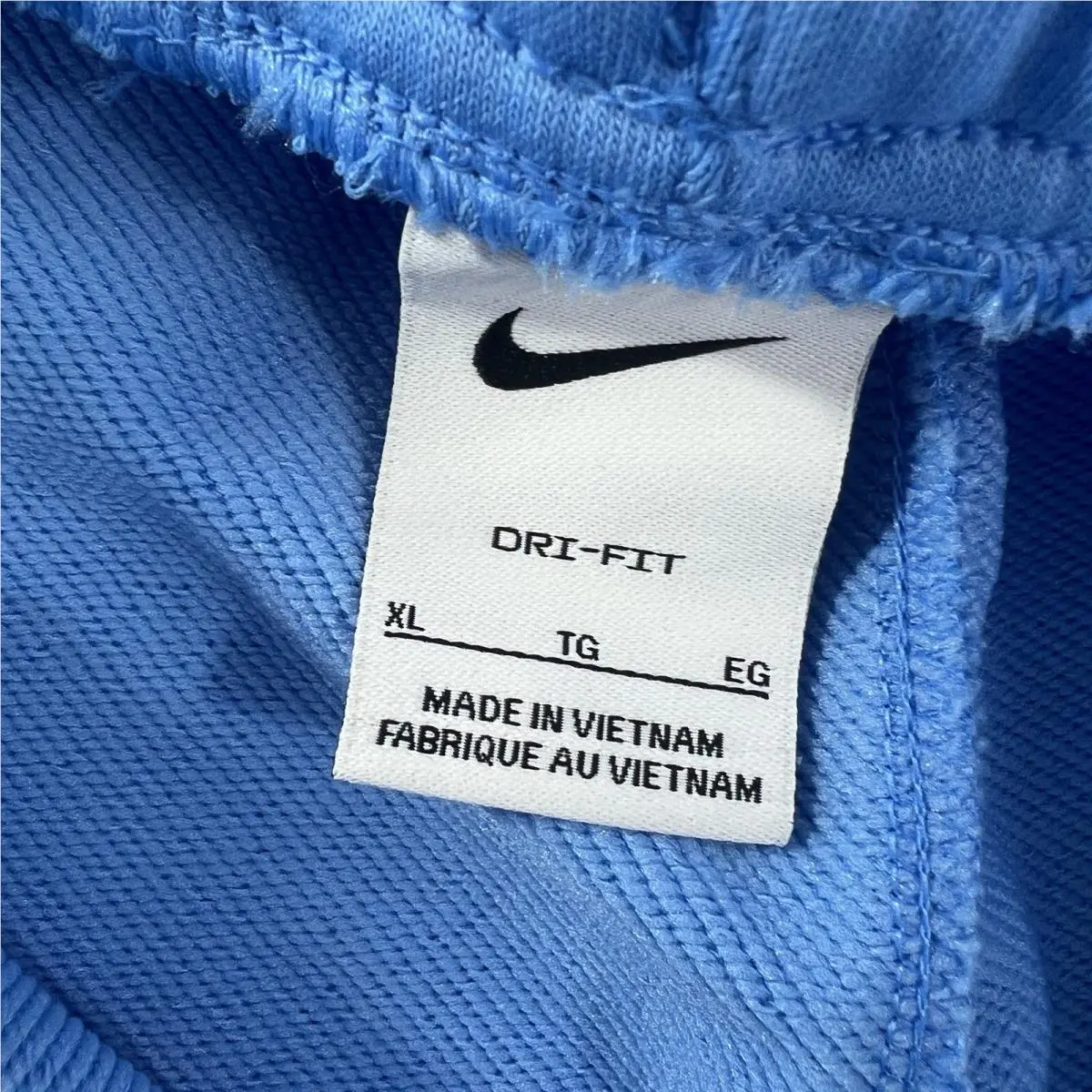 Nike clothing - Blue (UPC: 198482158477) 16