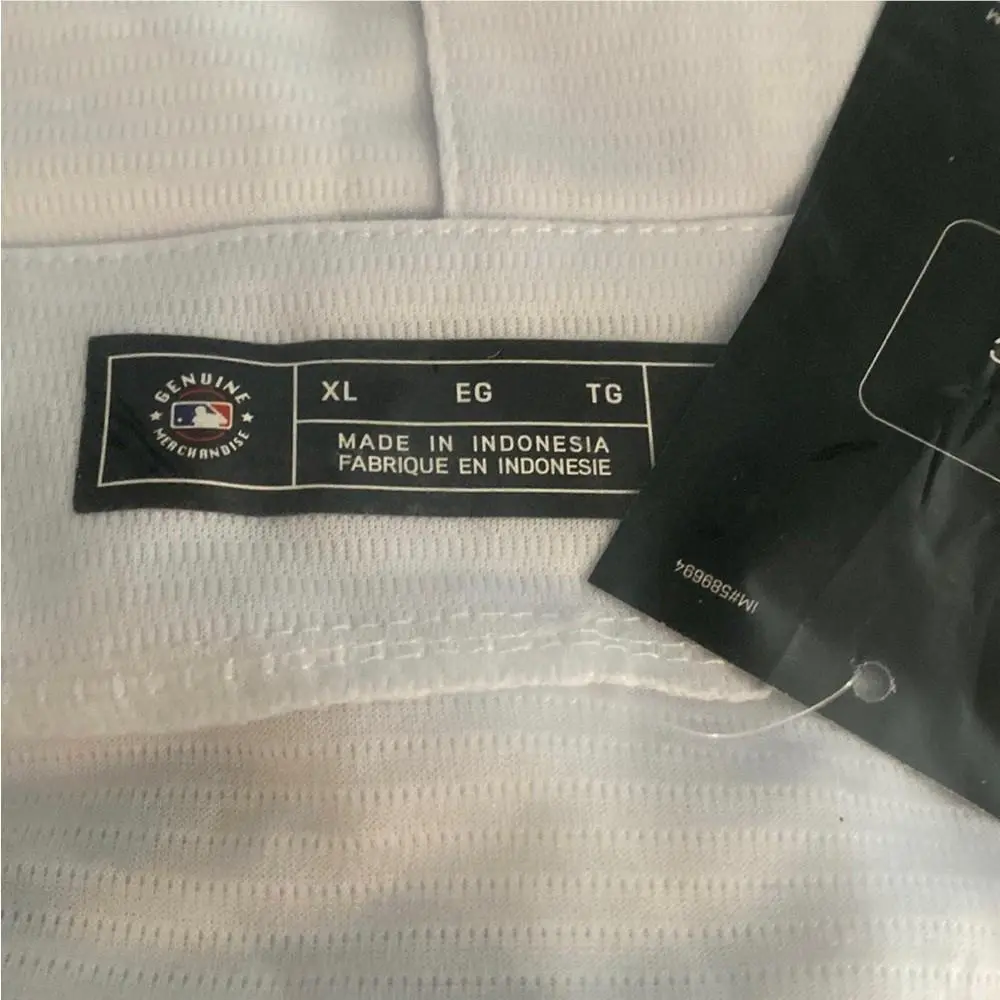 Nike clothing - NA - White 5
