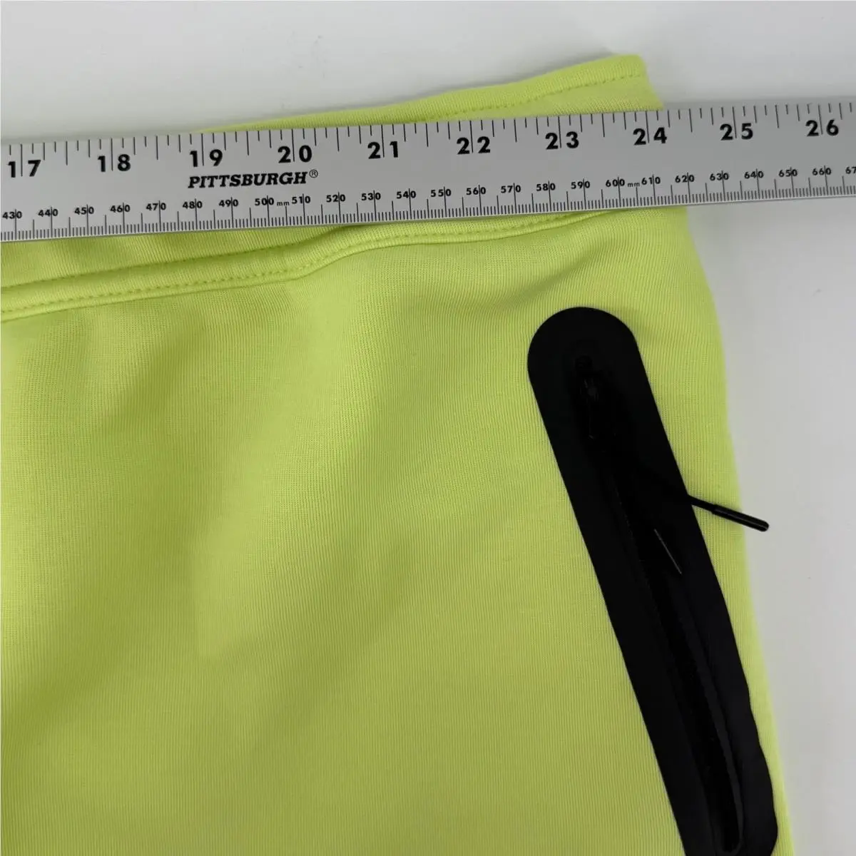 Nike clothing - Yellow 3
