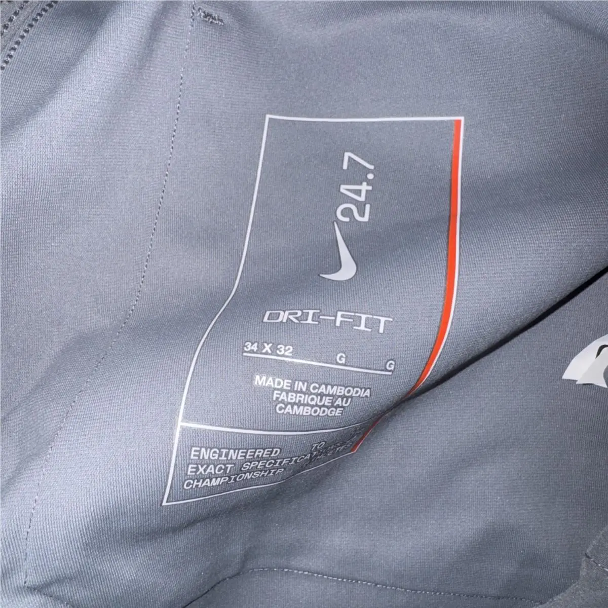 Nike clothing - Smoke Grey/Black/Nano Grey 3