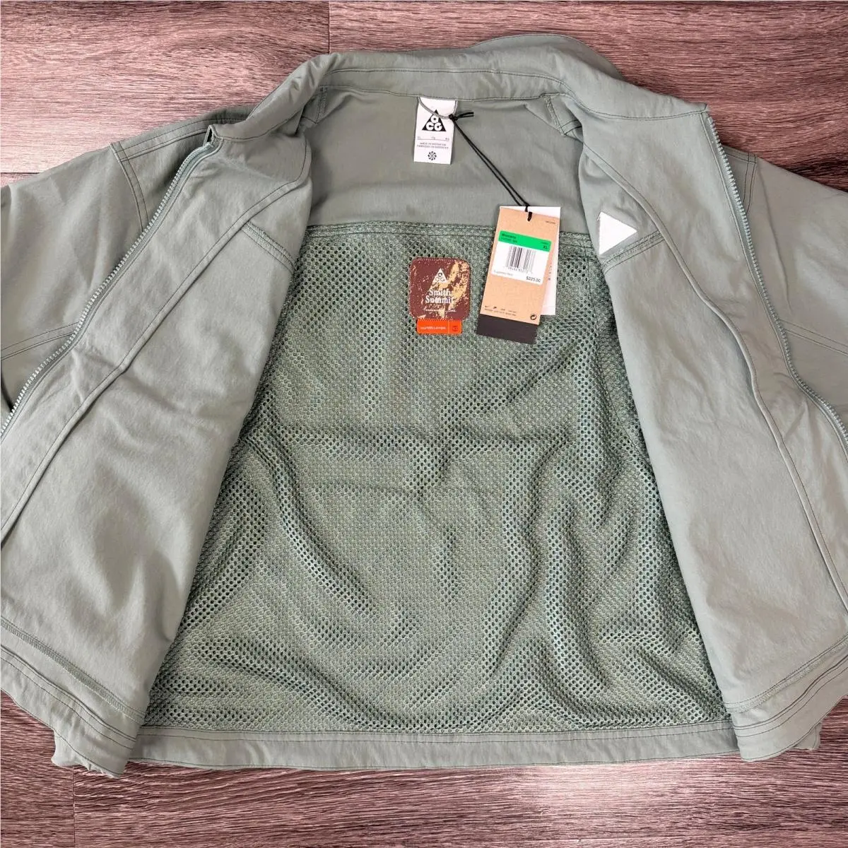 Nike clothing - Green 1