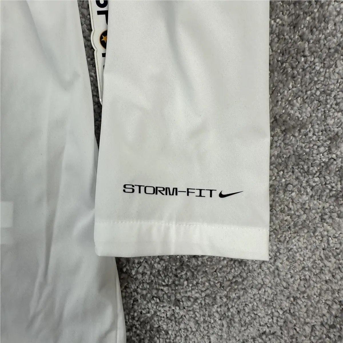 Nike clothing - White (UPC: 197598762370) 3