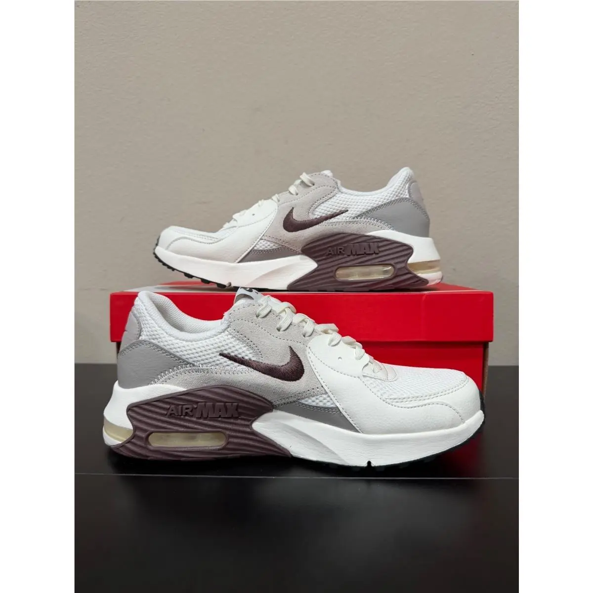 Nike shoes - Beige 0