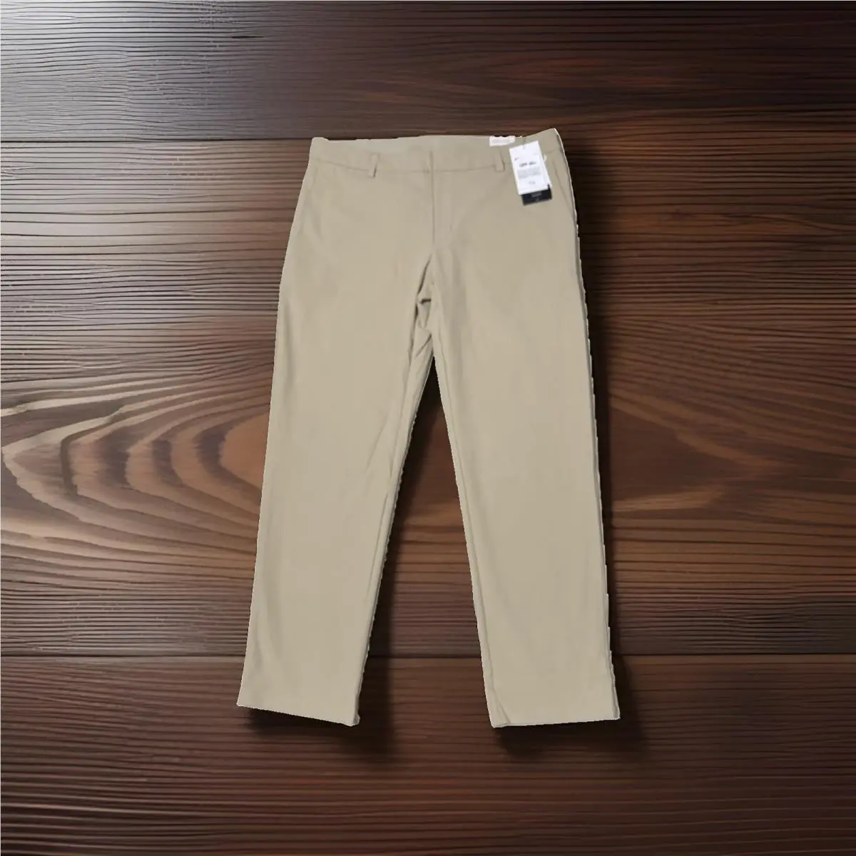 Nike clothing - Official Nike Dri-FIT UV Model HQ6928-251 - Desert Khaki 0