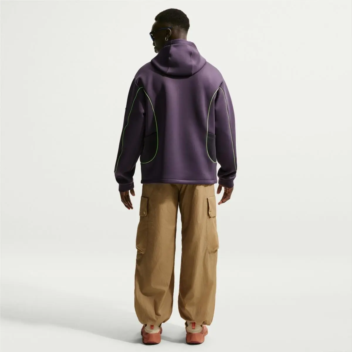 Nike clothing - Purple (UPC: 198727285258) 2