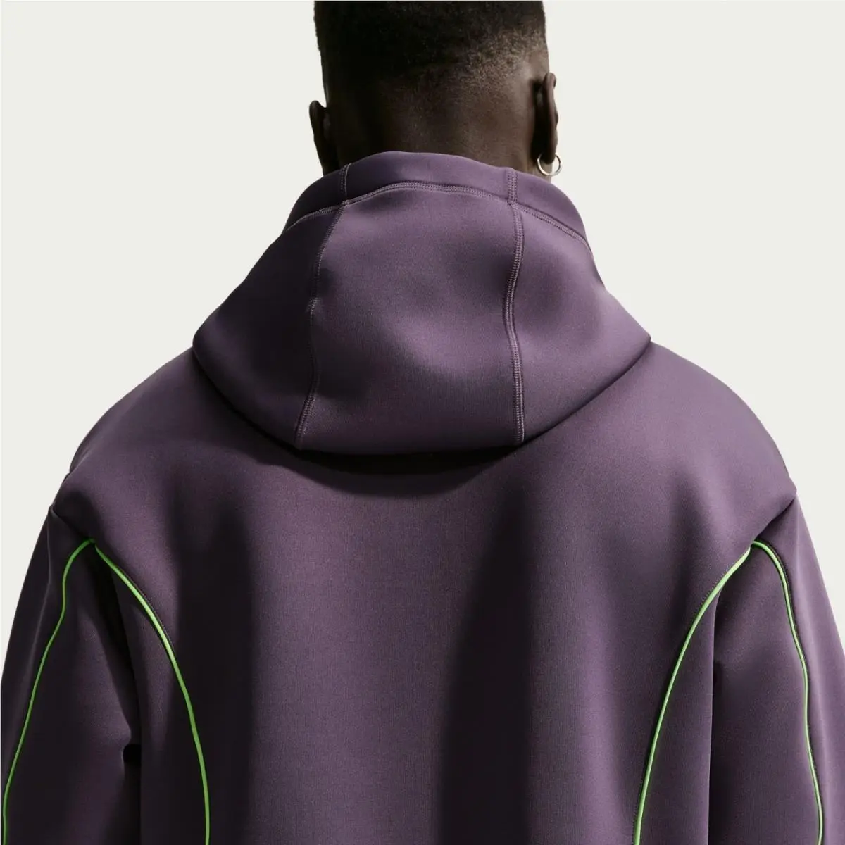 Nike clothing - Purple (UPC: 198727285258) 1