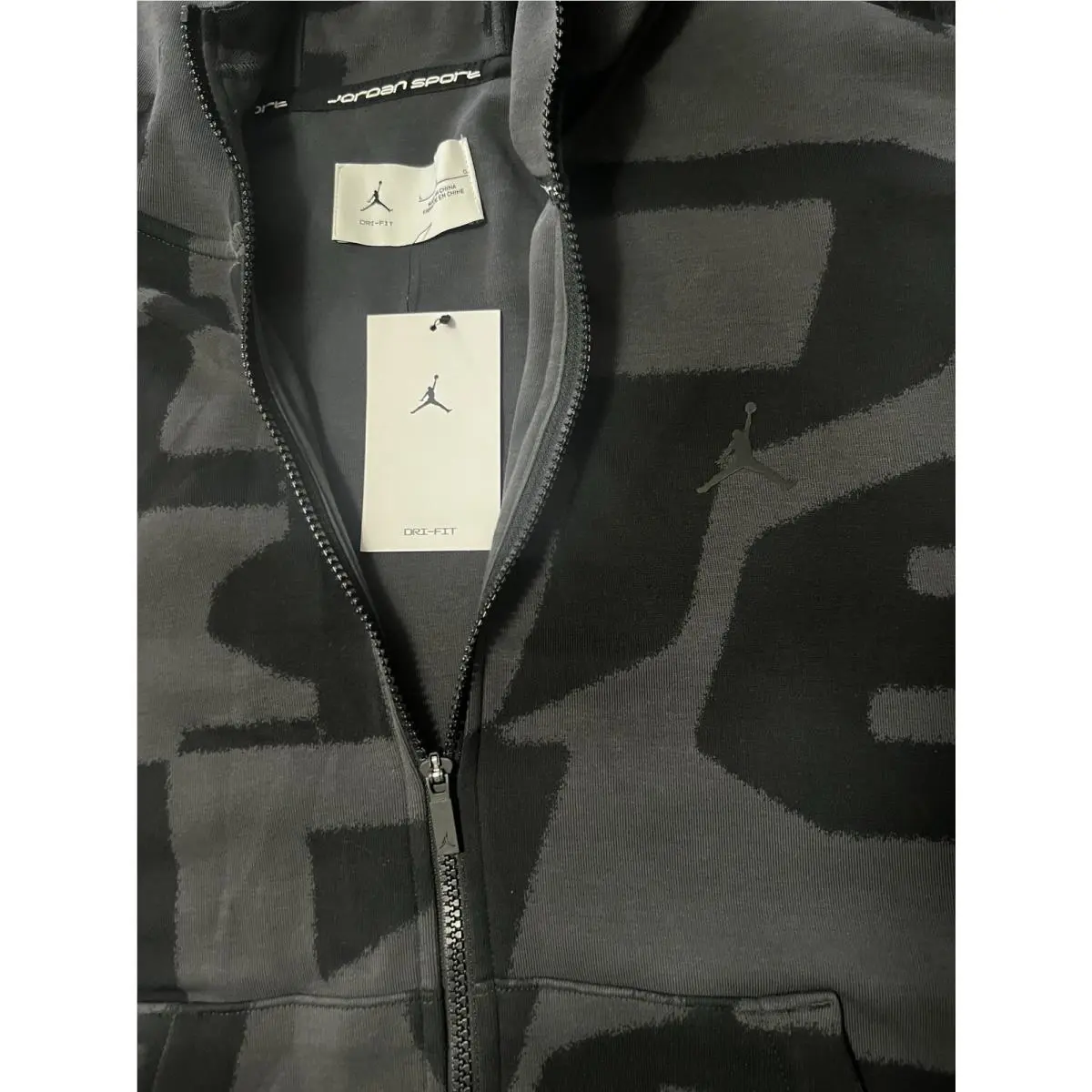 Nike clothing - FV8620-010 - FV8620-010 - Black, Gray 1