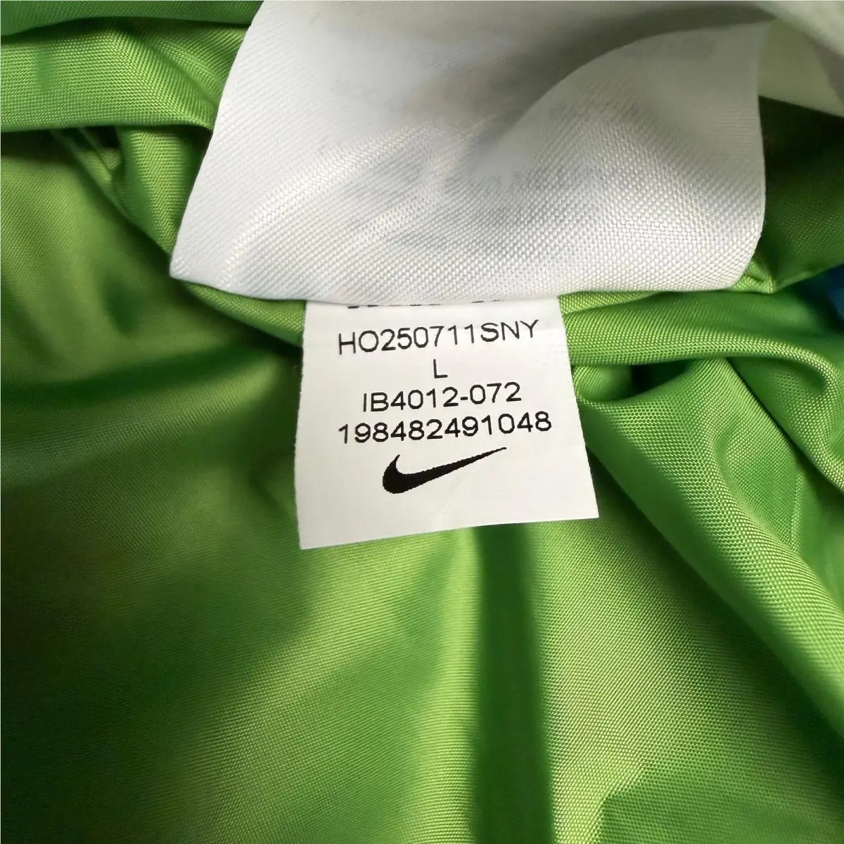 Nike clothing - Green 4