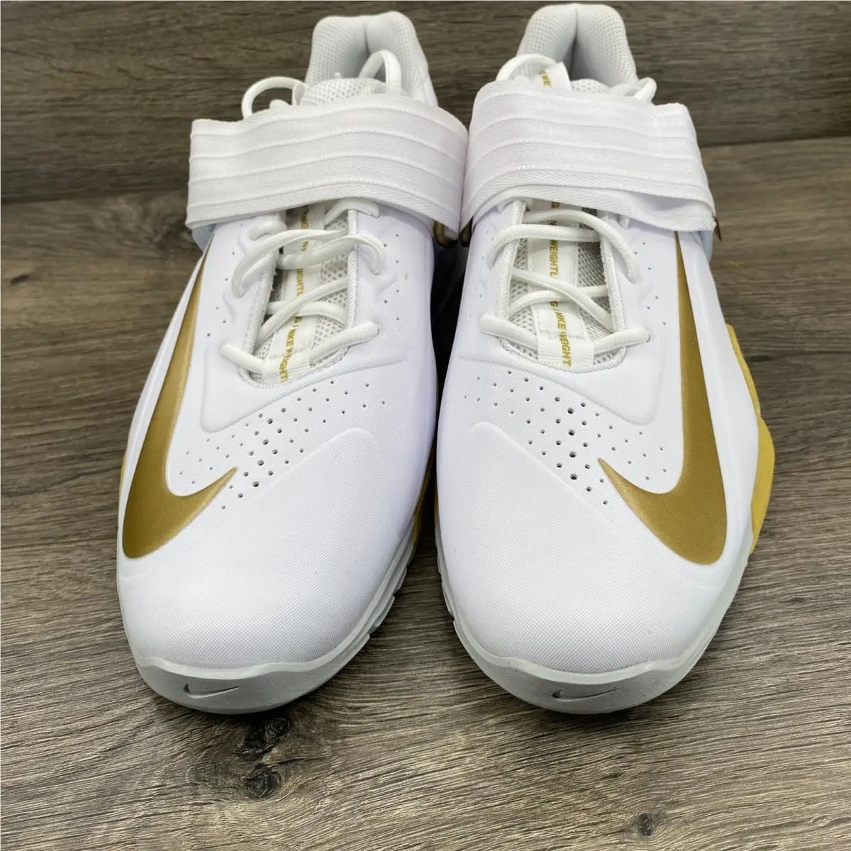Nike shoes - Nike Savaleos - Savaleos - White 4