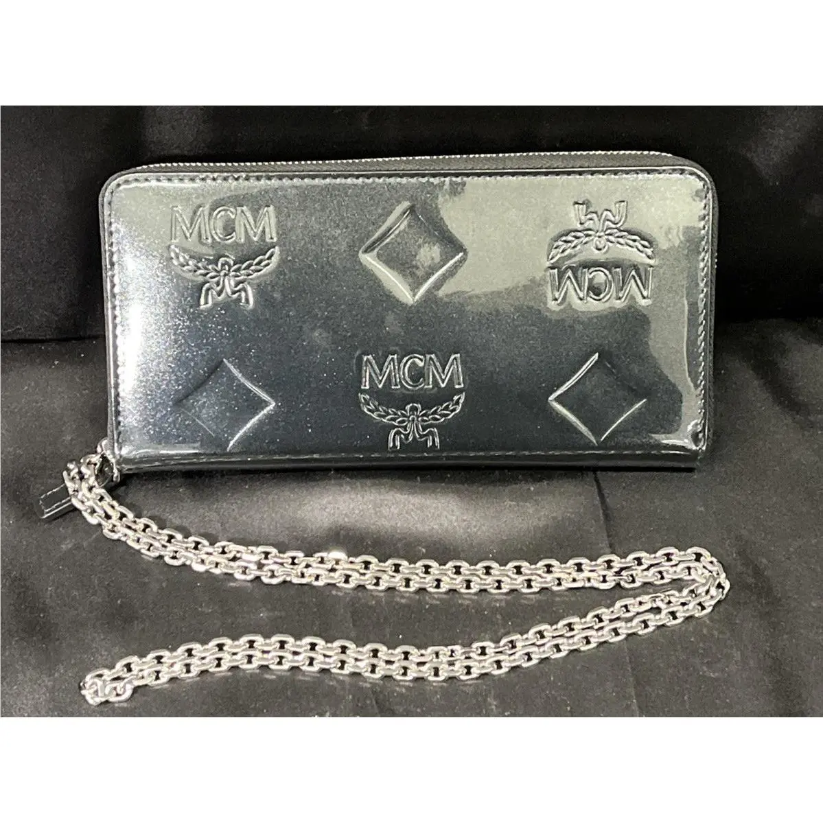 Mcm Black Long Wallet Round Zipper Coin Purse w/ Silver Cha
