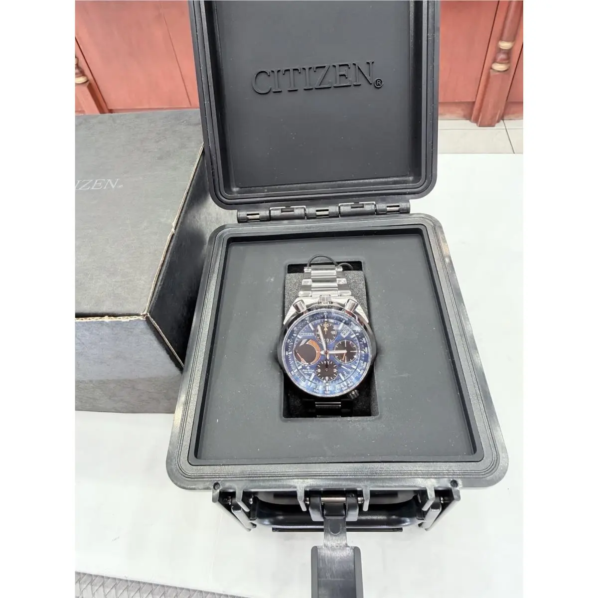 Citizen Watch AV0070-57L