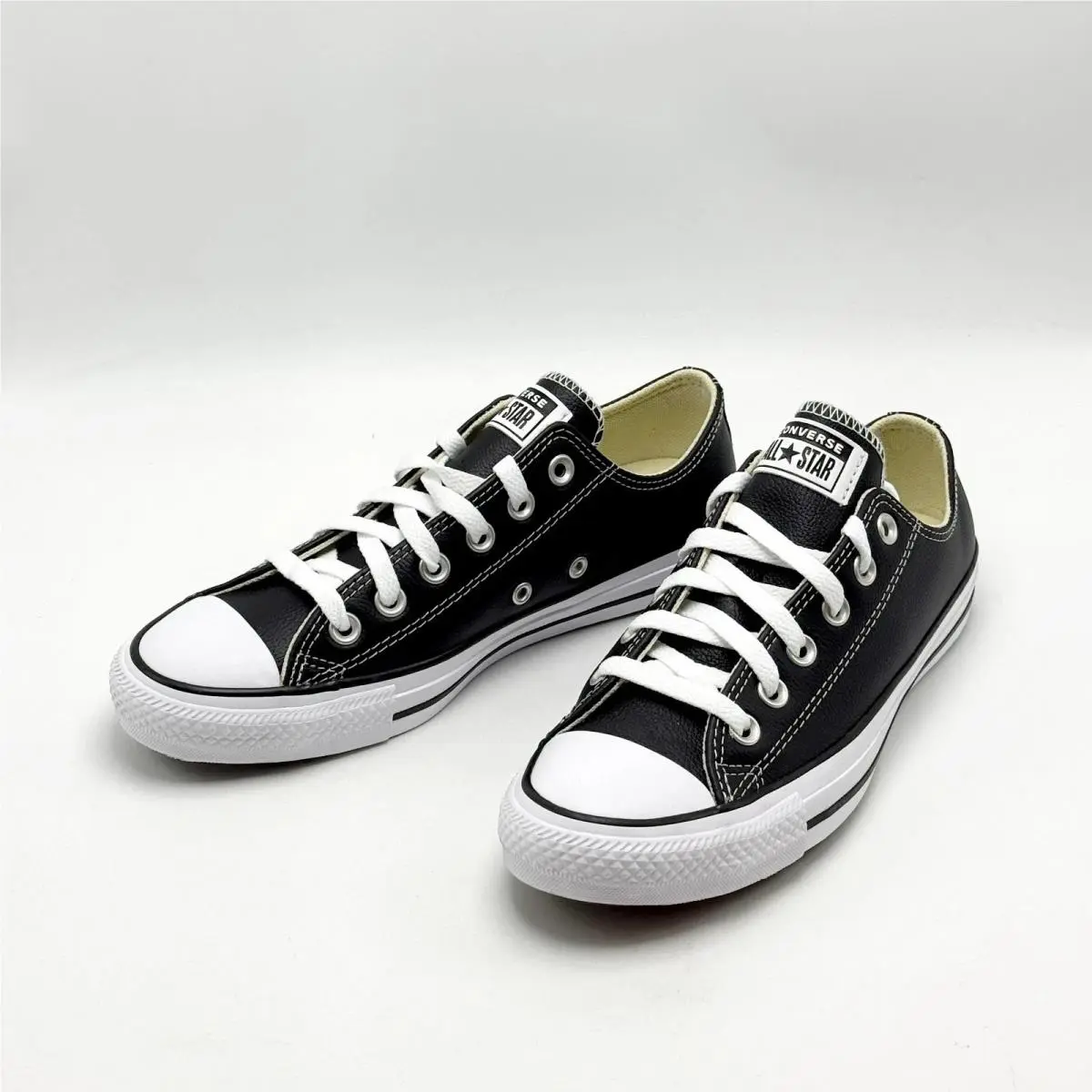 Mens Converse Chuck Taylor All Star Leather Ox Low Sneakers Black Shoes 132174C