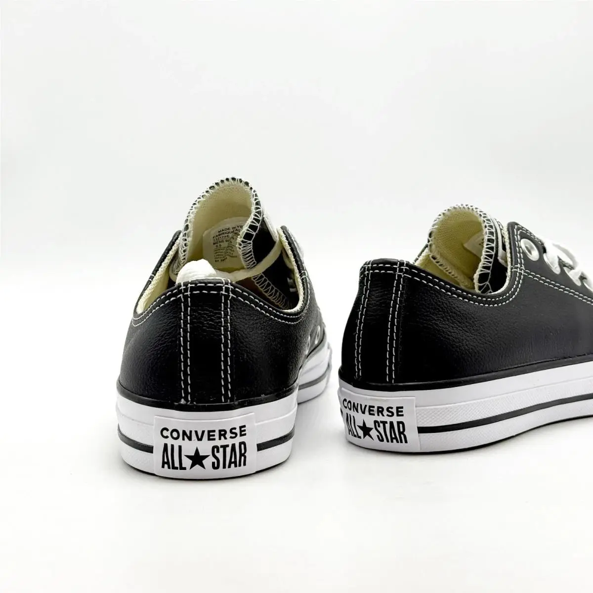 Converse shoes - Converse Chuck Taylor All Star - 132174C - Black / White 1