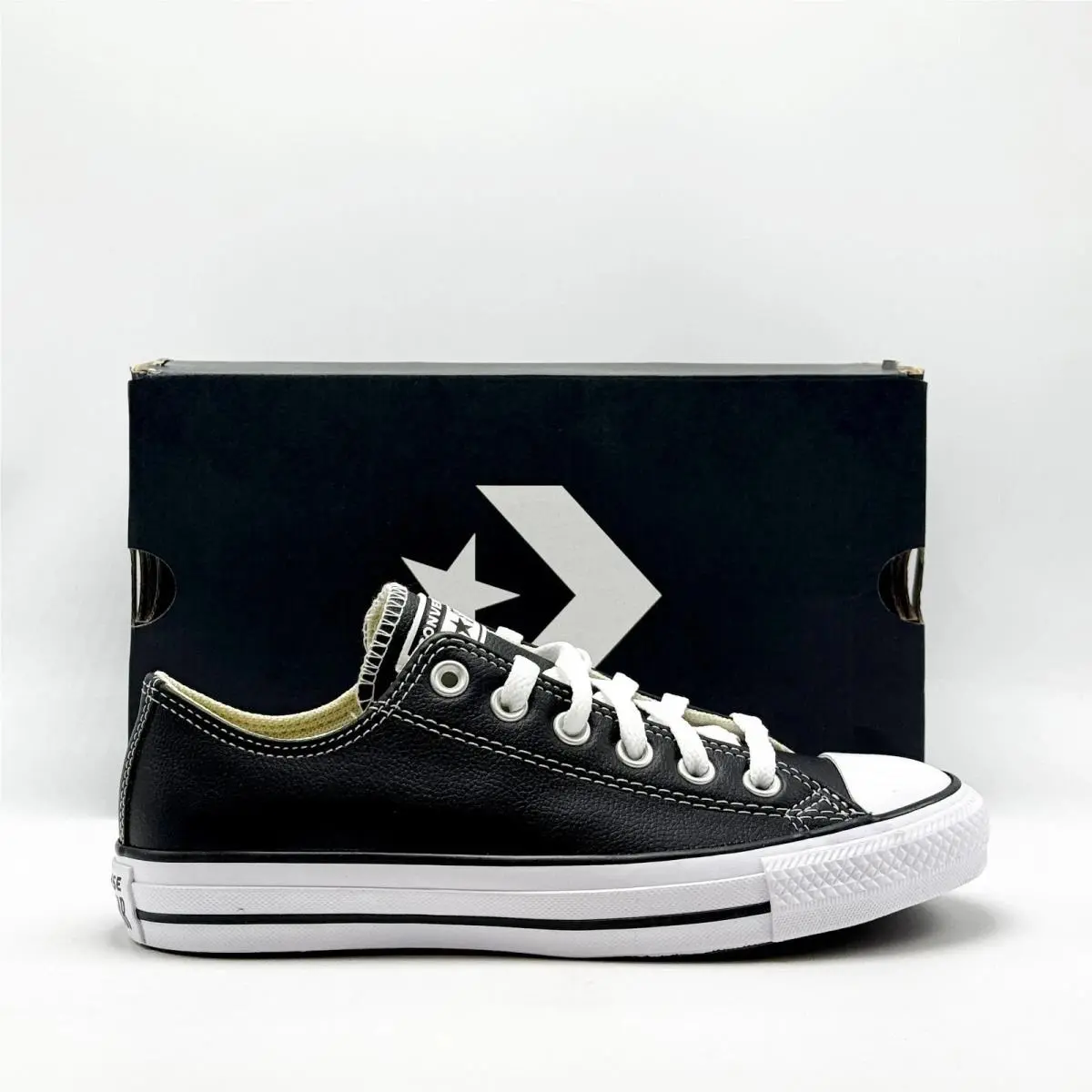 Converse shoes - Converse Chuck Taylor All Star - 132174C - Black / White 8