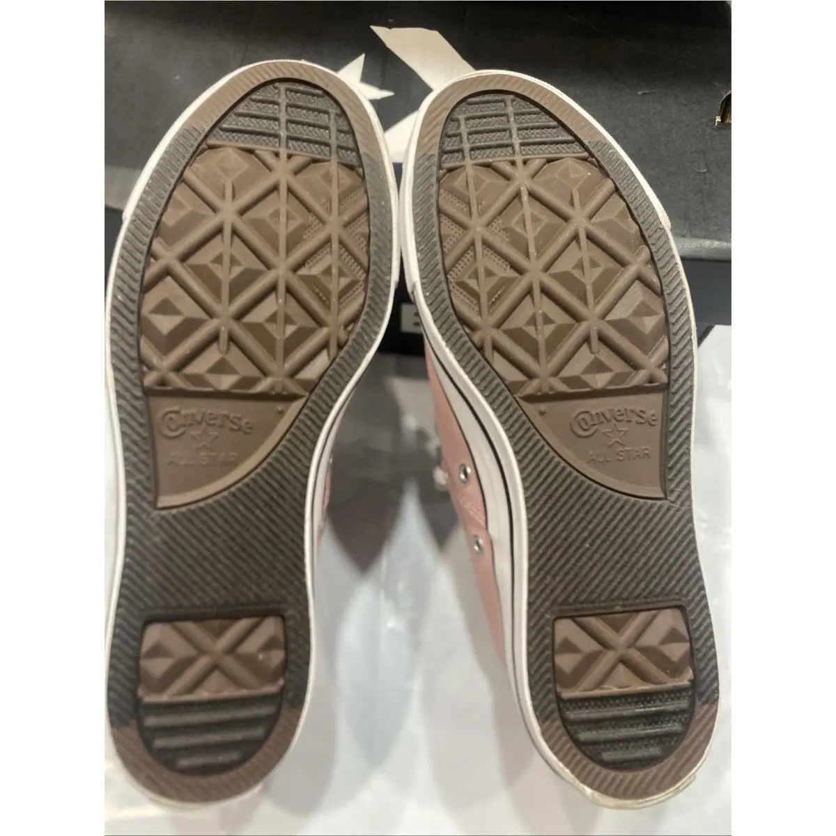 Converse shoes - Pink 2