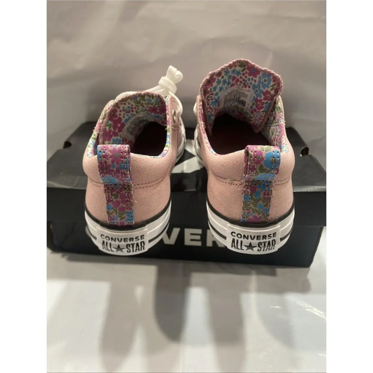 Converse shoes - Pink 3