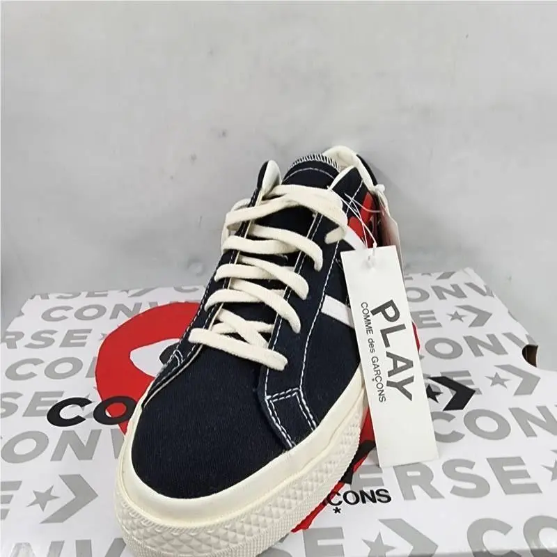 Converse shoes - Black/White/Red 14