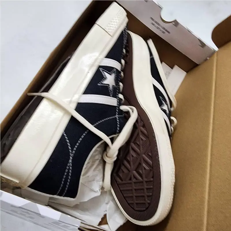 Converse shoes - Black/White/Red 2