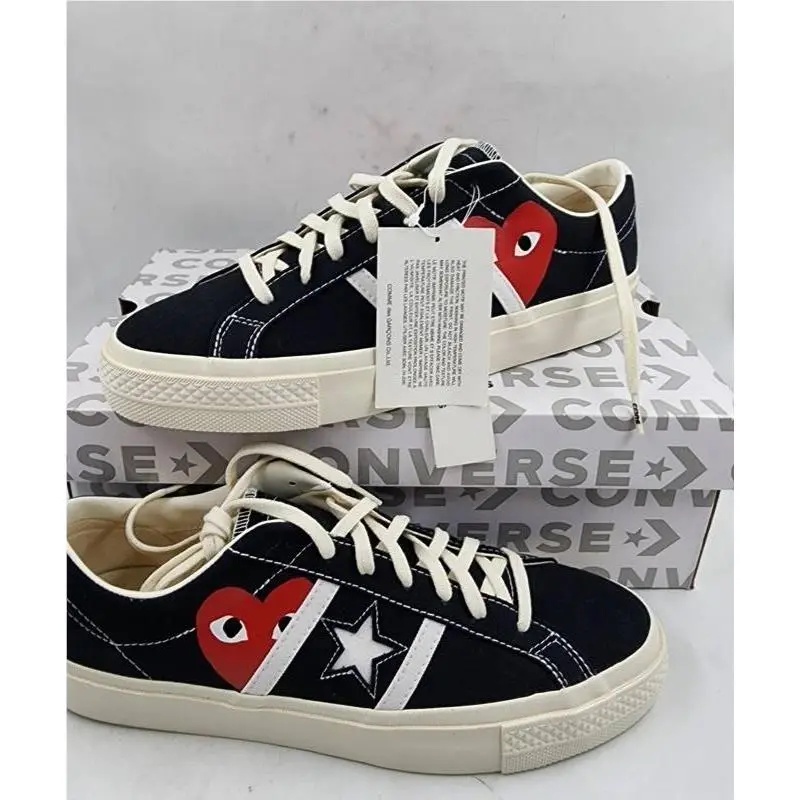 Converse shoes - Black/White/Red 4