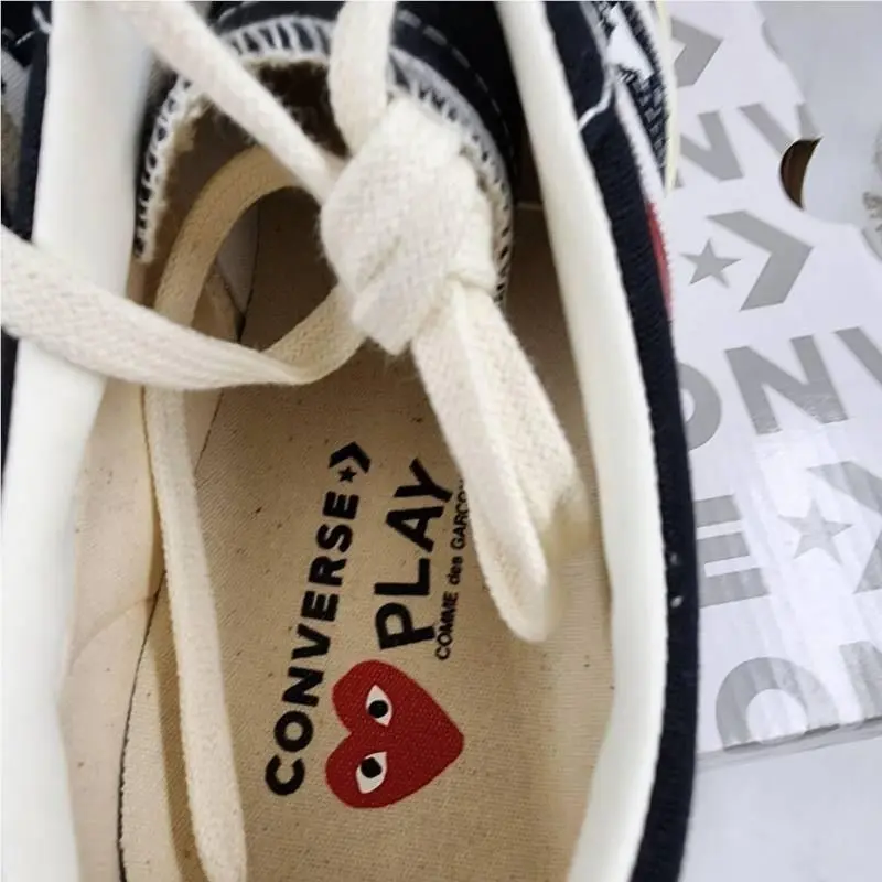 Converse shoes - Black/White/Red 6