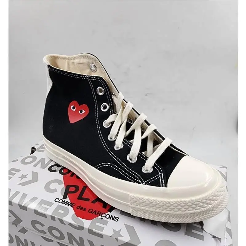 Converse shoes - Black/White/Red 7