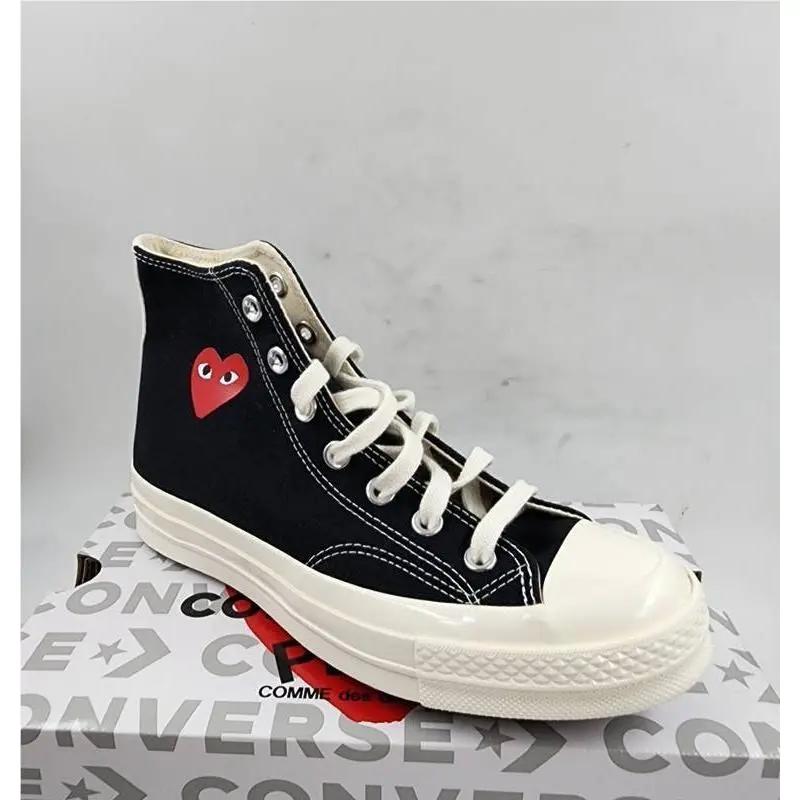 Converse shoes - Black/White/Red 9