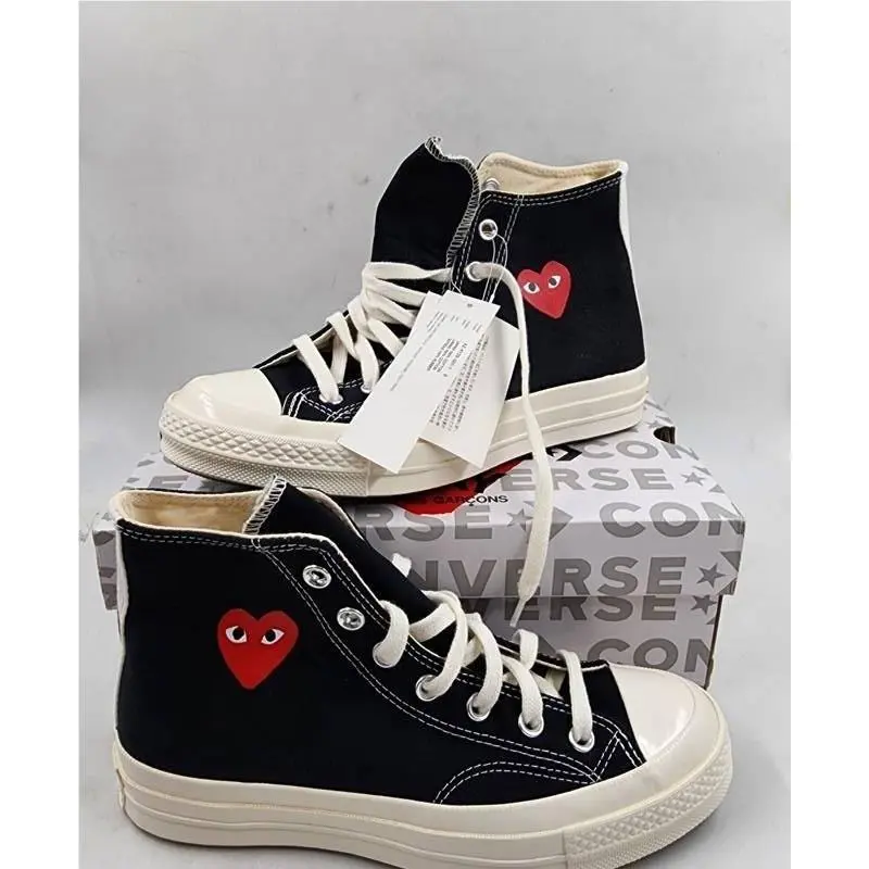 Converse shoes - Black/White/Red 4