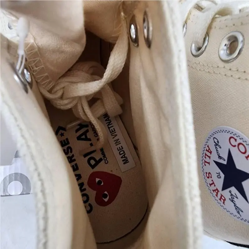 Converse shoes - Milk/Red/Black 6