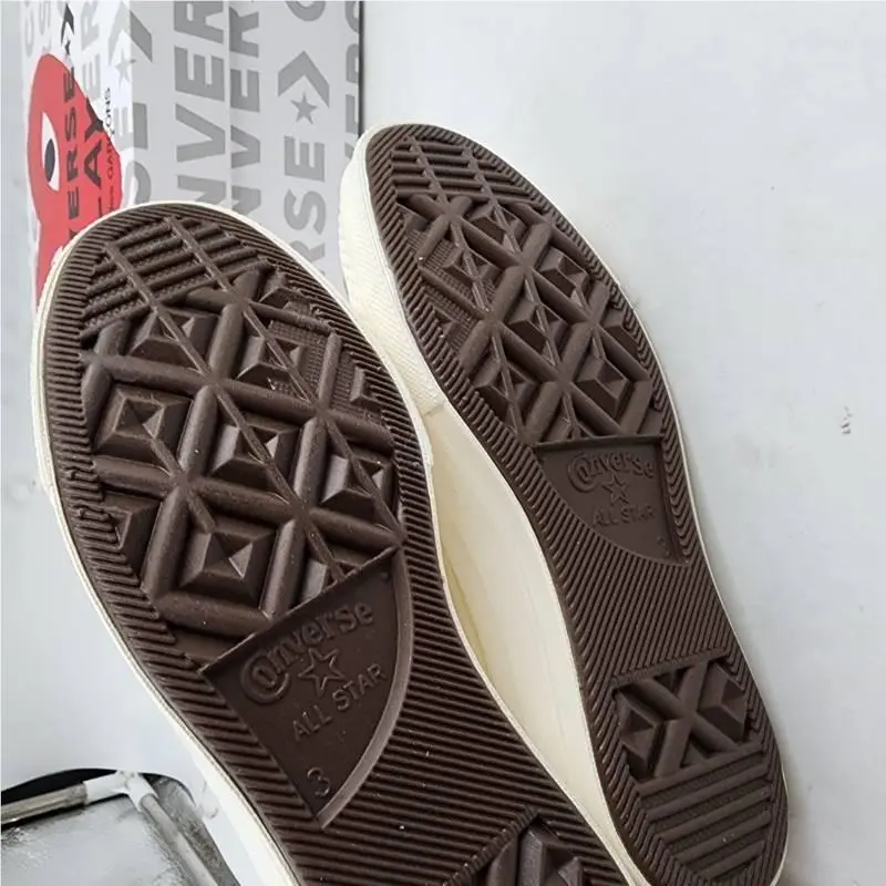 Converse shoes - Milk/Red/Black 7