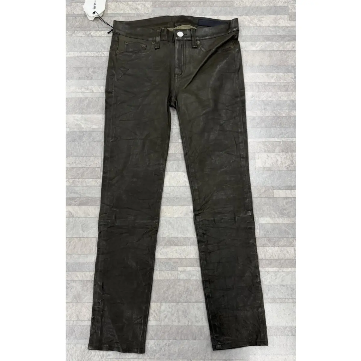 Rag Bone Leather Capri Pants In Army Green Size: 29 by Rag & Bone