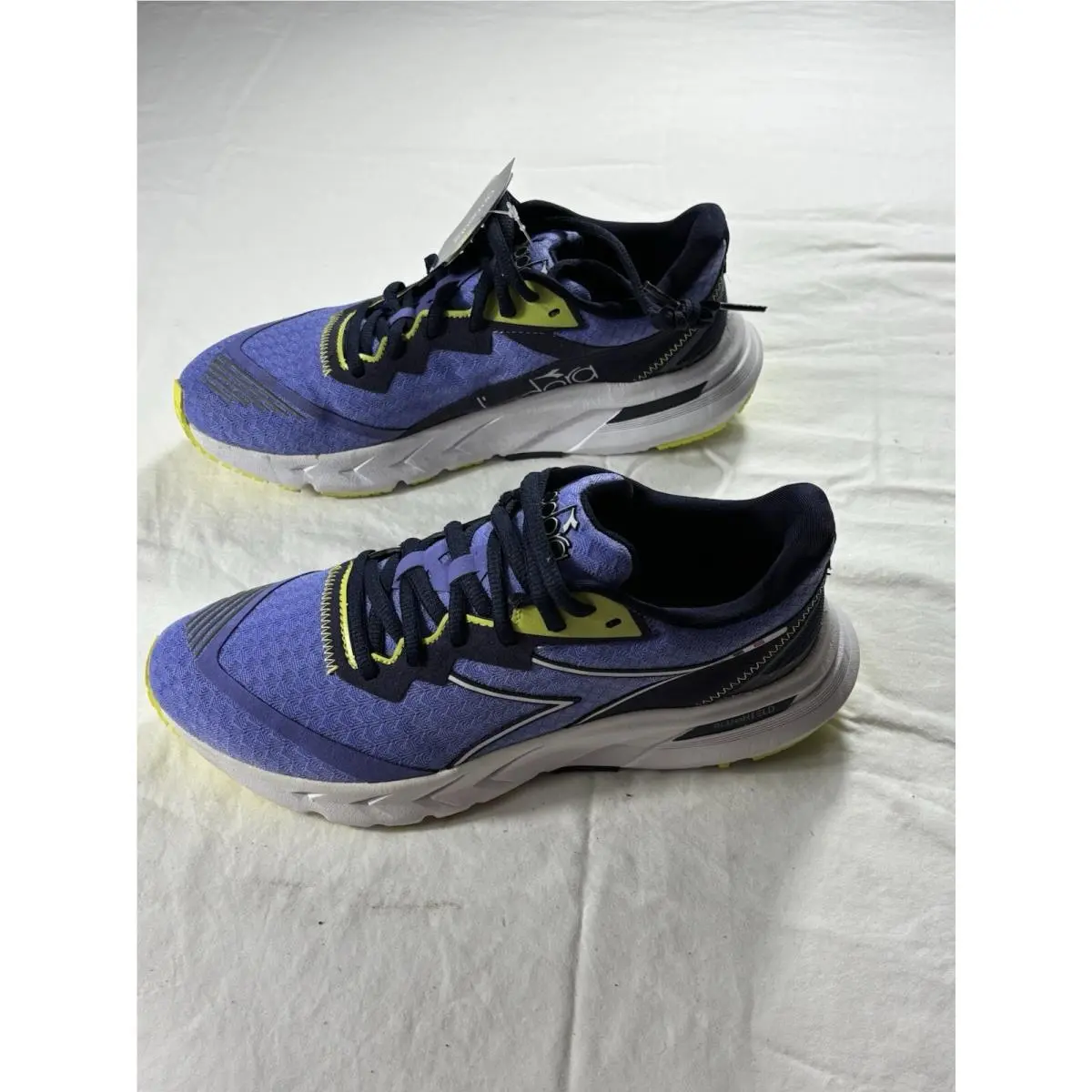 Diadora shoes - Diadora Mythos Blushield Volo 2 - Purple (UPC: 0193867664970) 0