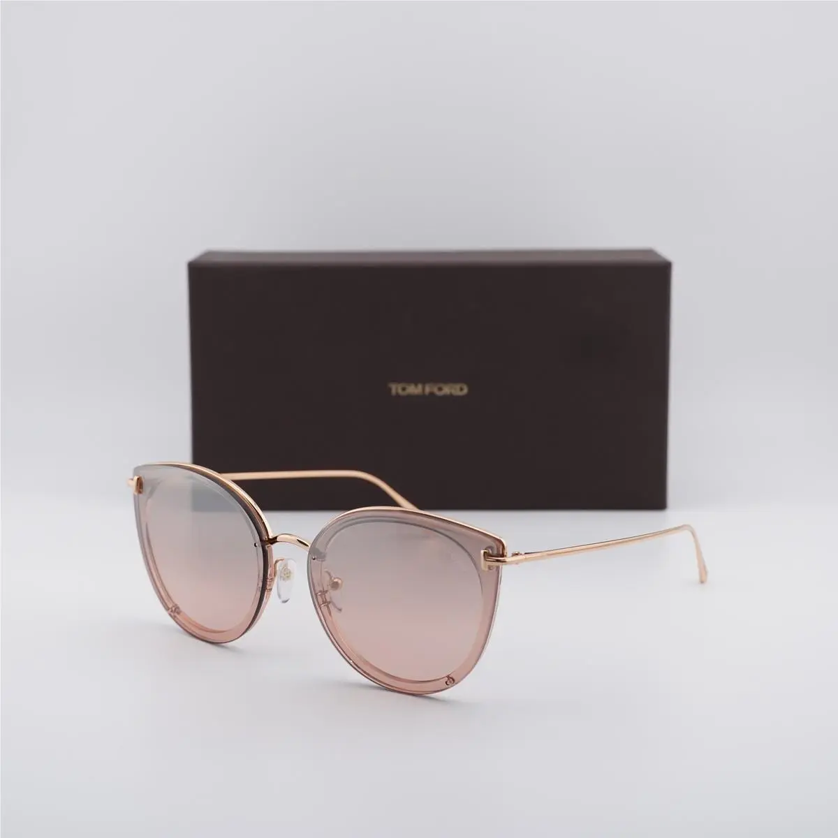 FT0720-K 33G Gold/purple Pink Gradient 64-16-145 Sunglasses by Tom Ford
