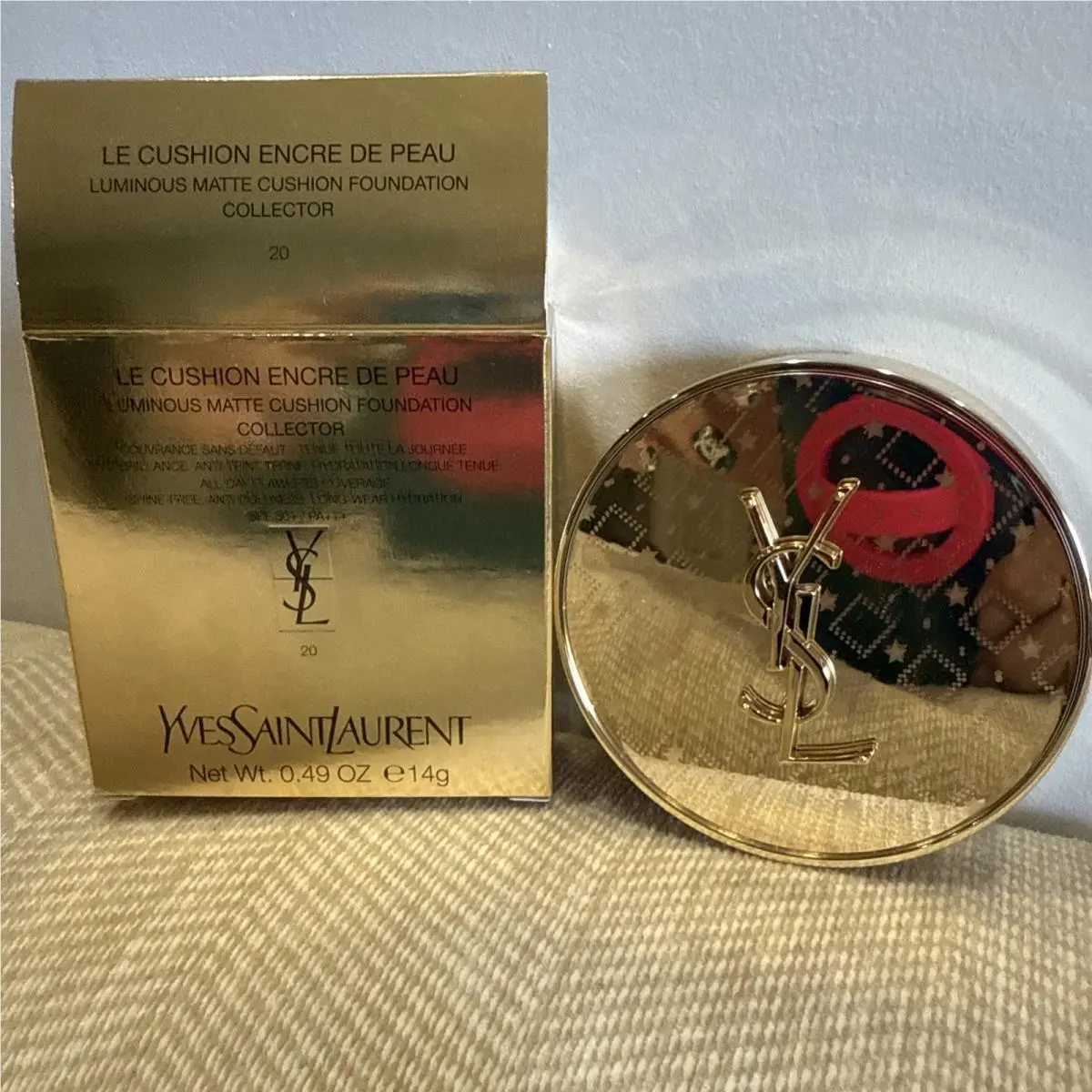 Ysl 20-ENCRE De Peau Luminous Matte Cushion Foundation by Yves Saint Laurent