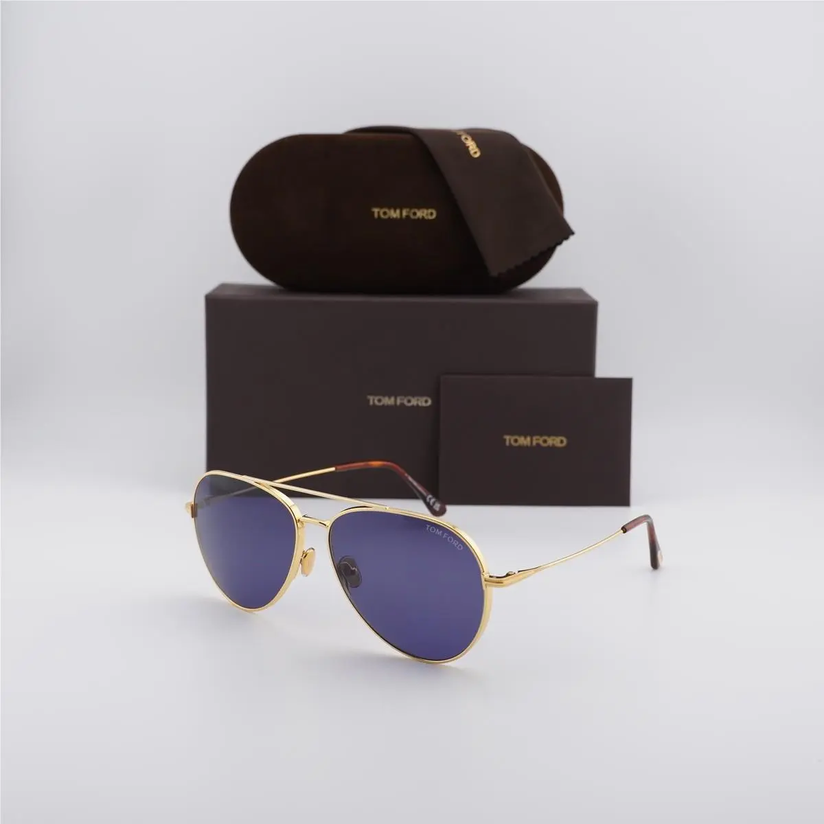 FT0996 30V Shiny Deep Gold/blue 62-14-145 Sunglasses by Tom Ford