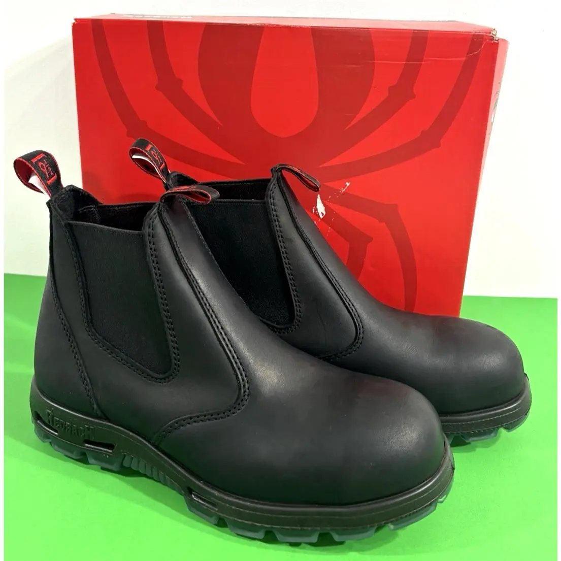 10.5 US Men`s  Bobcat Usbbk Tpu Safety Steel Toe Boots Black Oil Kip by Redback