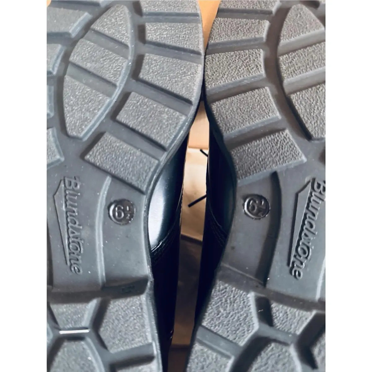 Blundstone shoes - Black 6
