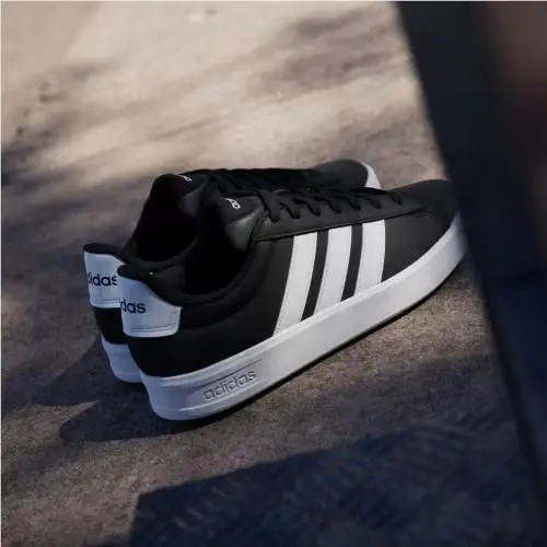 Adidas shoes - Core Black / Cloud White / Cloud White 14